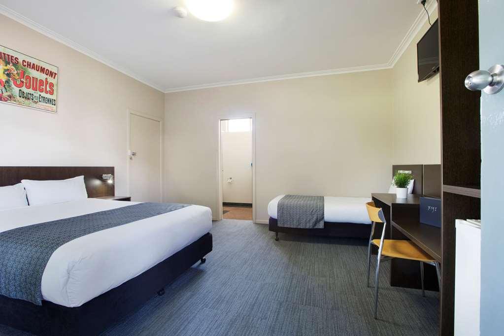 Links Hotel Seaton Room photo