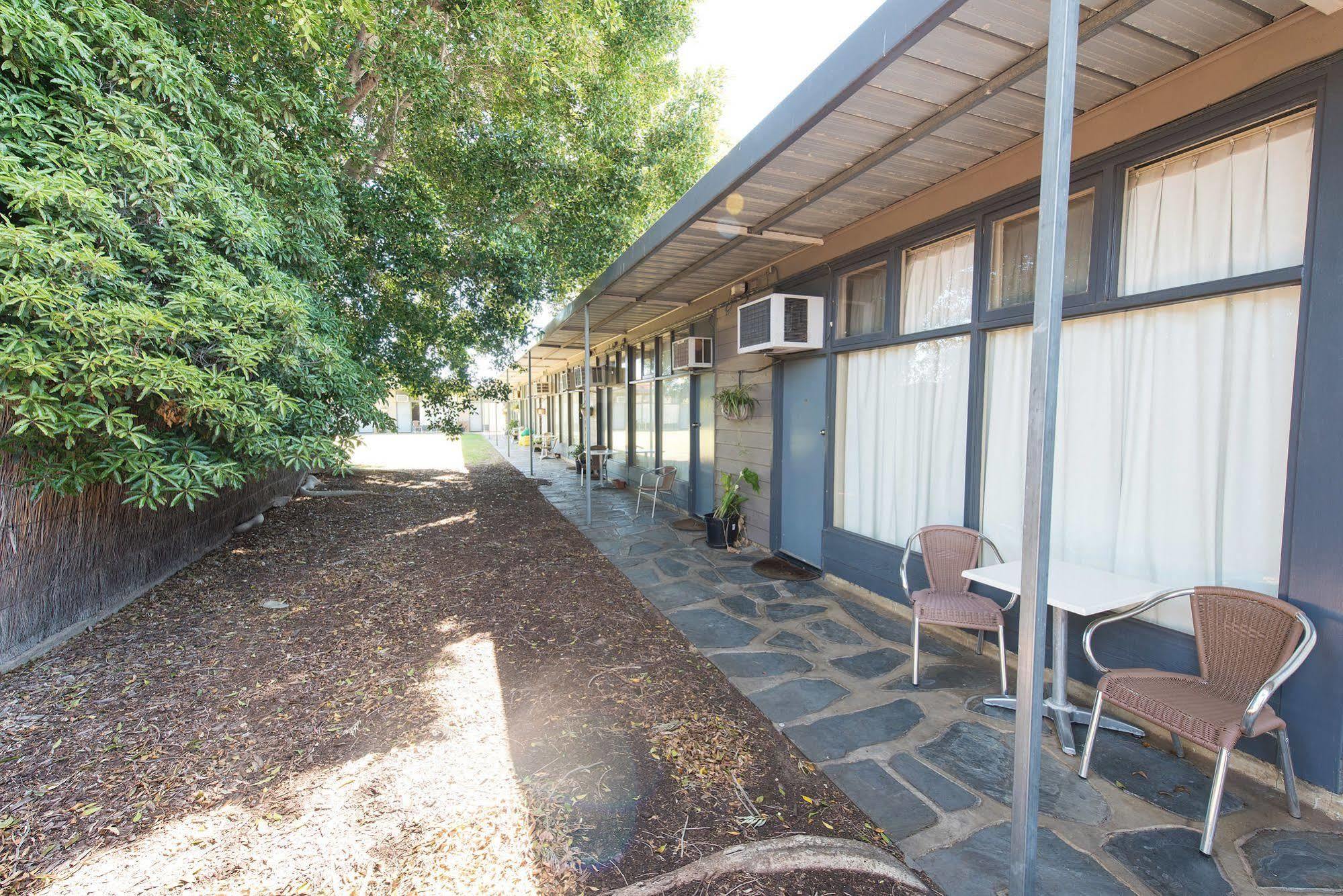 Links Hotel Seaton Exterior photo